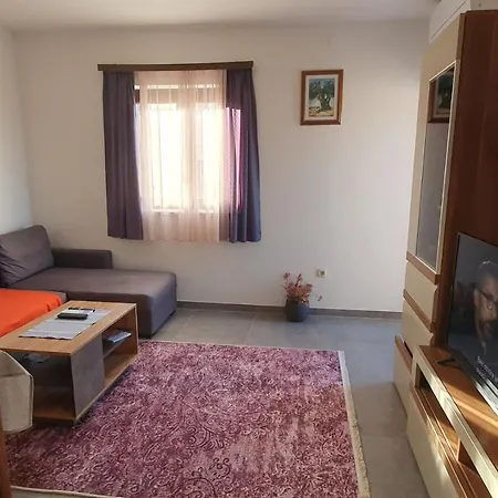 Hrast For Max 5 Persons 600m From The Beach * Poreč