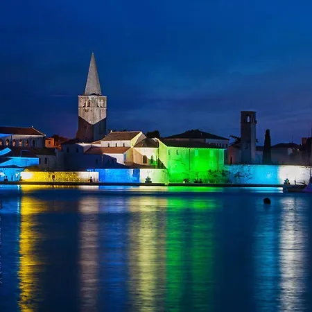 Hrast For Max 5 Persons 600m From The Beach * Poreč